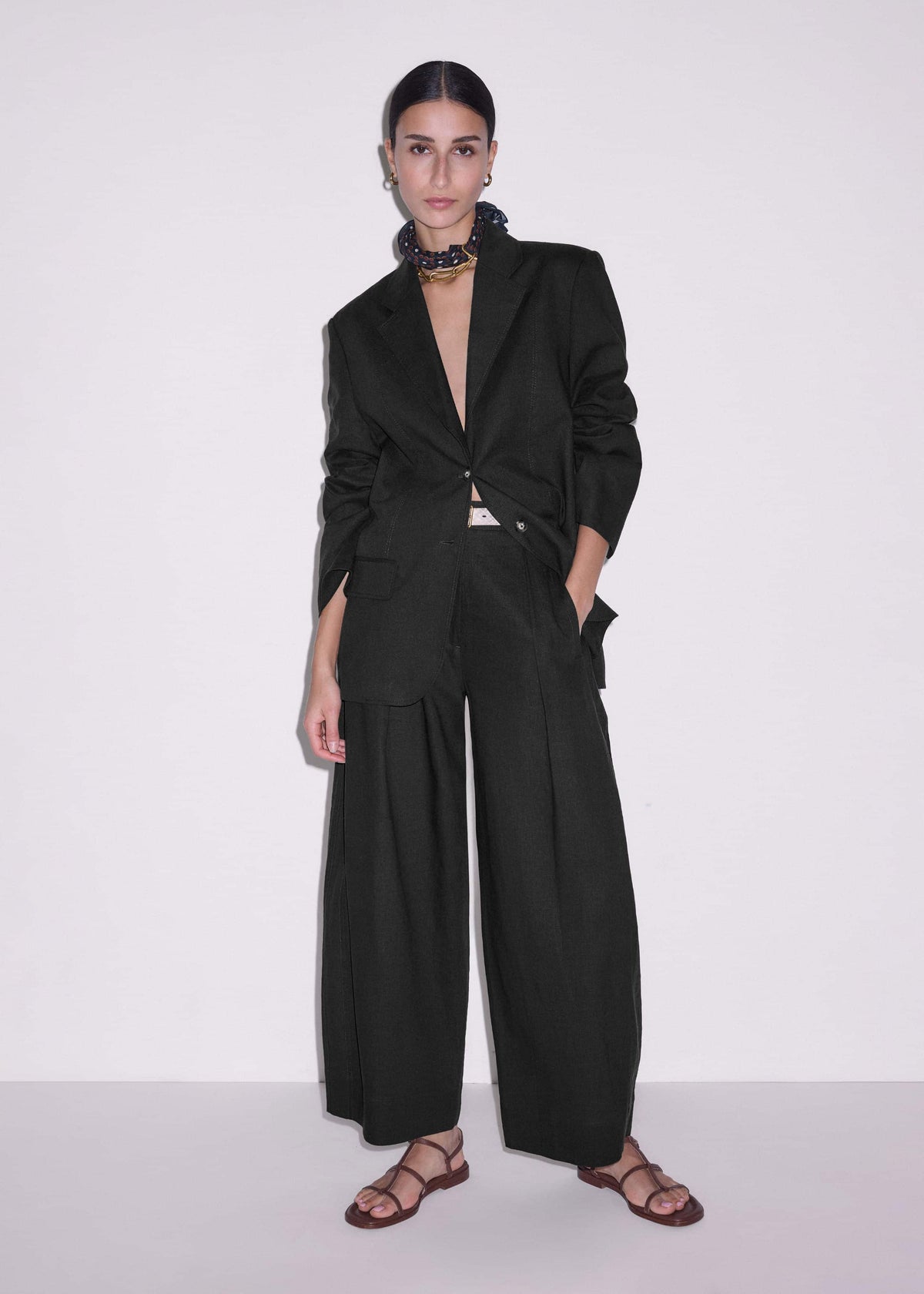 Black Extreme Taper Pant | ME+EM Clothing