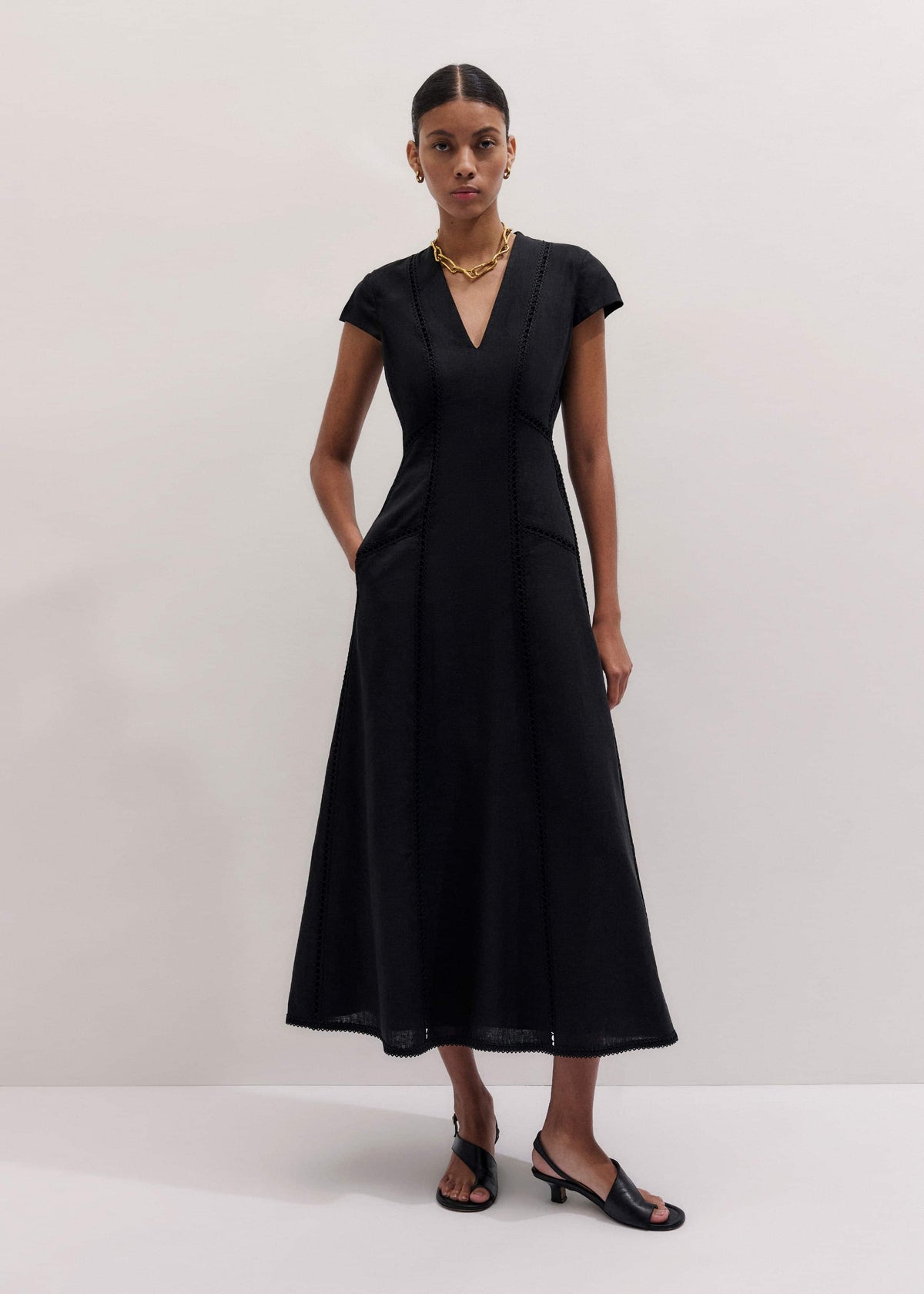Black Crease-Less Linen Embroidered Maxi Dress | ME+EM Clothing