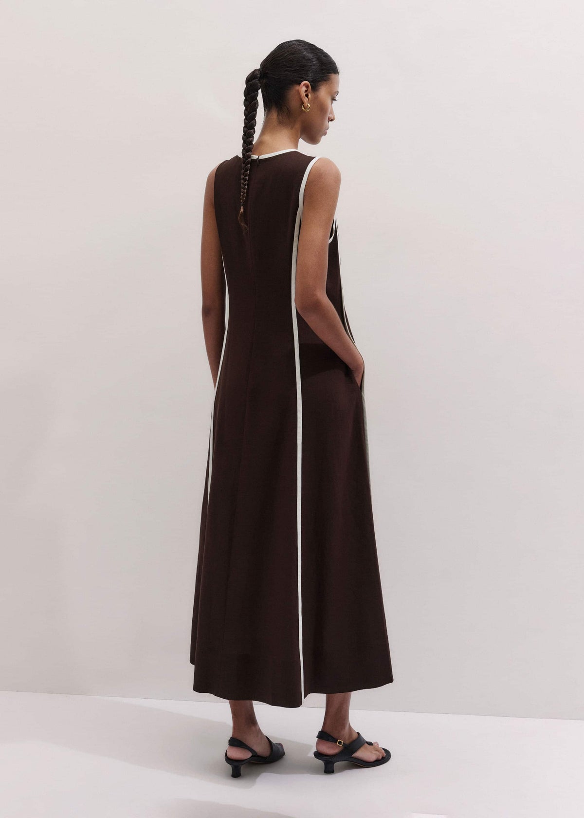 Brown Crease-Less Linen Effortless Maxi Dress | ME+EM Clothing