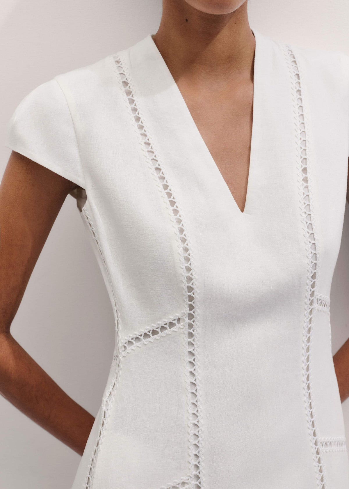 White Crease-Less Linen Embroidered Maxi Dress | ME+EM Clothing