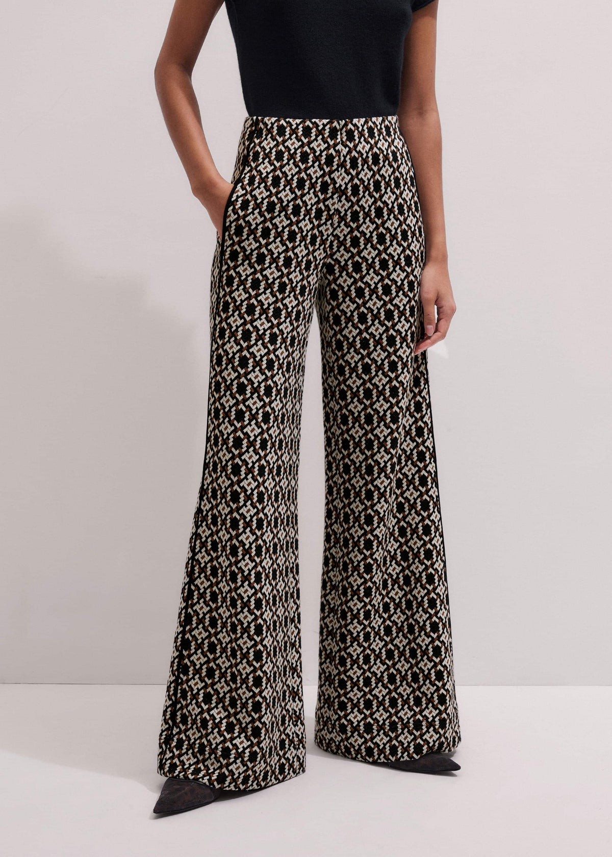 Navy Graphic Jacquard Wide-Leg Pant | ME+EM Clothing