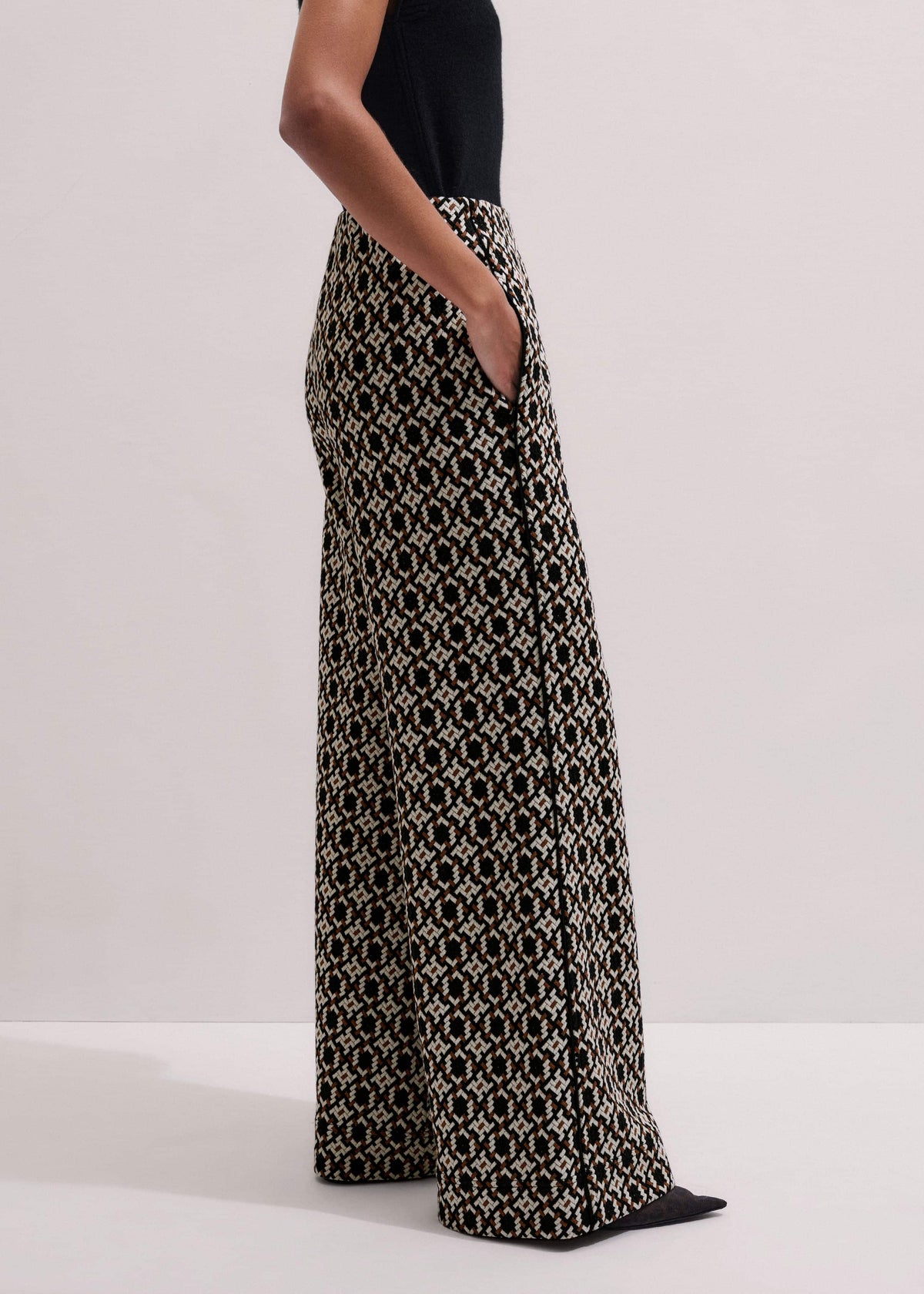 Navy Graphic Jacquard Wide-Leg Pant | ME+EM Clothing
