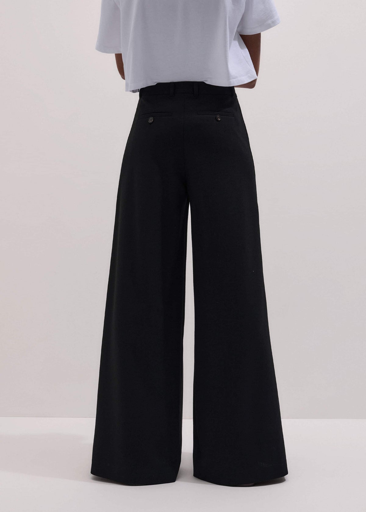 Black Very Wide-Leg Pant | ME+EM Clothing