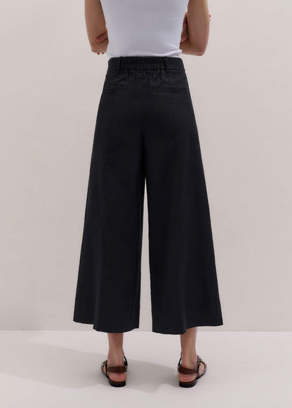 Black Crop Wide-Leg Pant | ME+EM Clothing