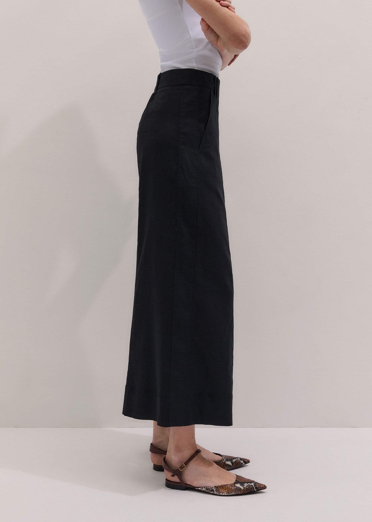 Black Crop Wide-Leg Pant | ME+EM Clothing