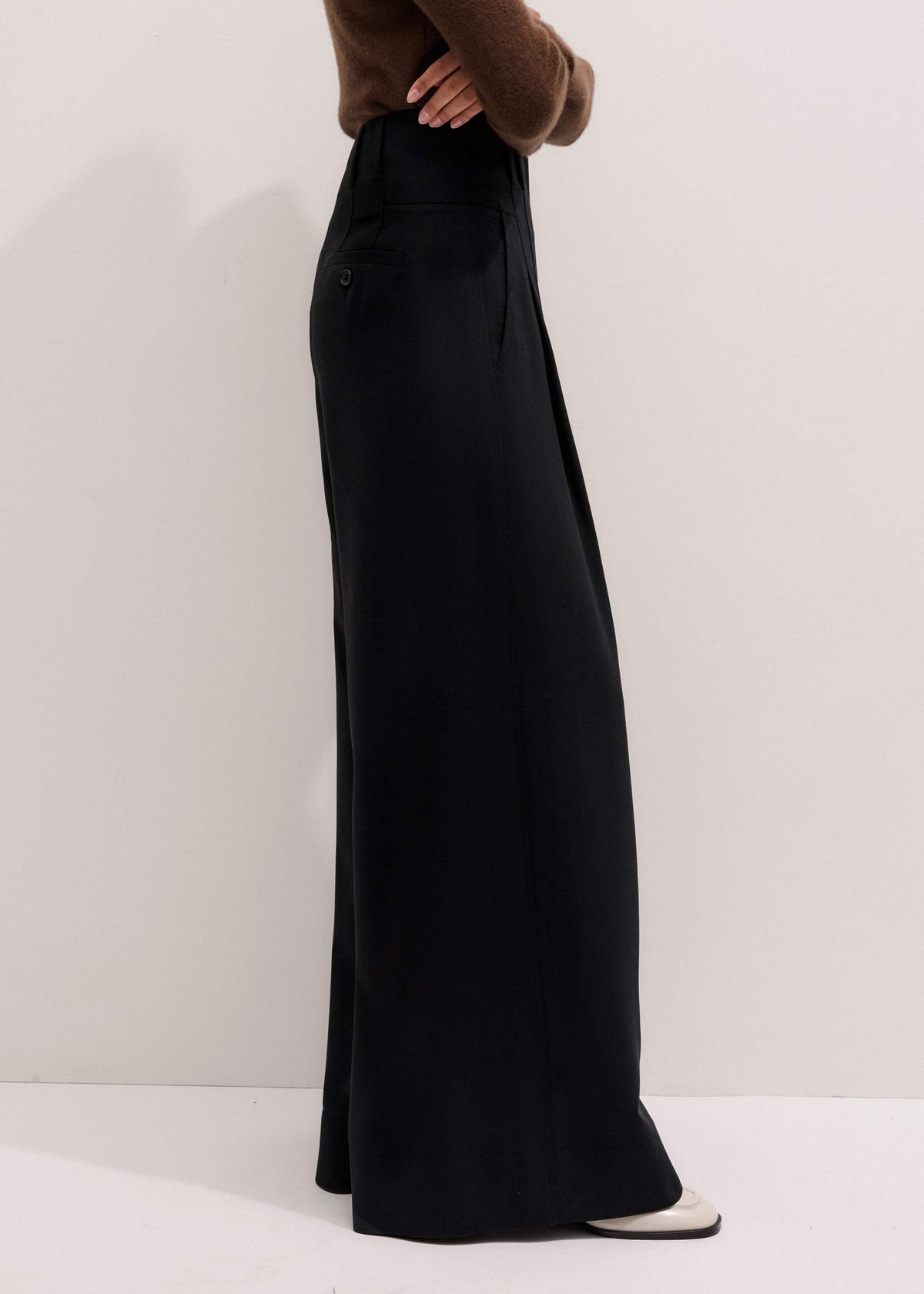Black Wool Ultra Wide-Leg Pleat Pant | ME+EM Clothing
