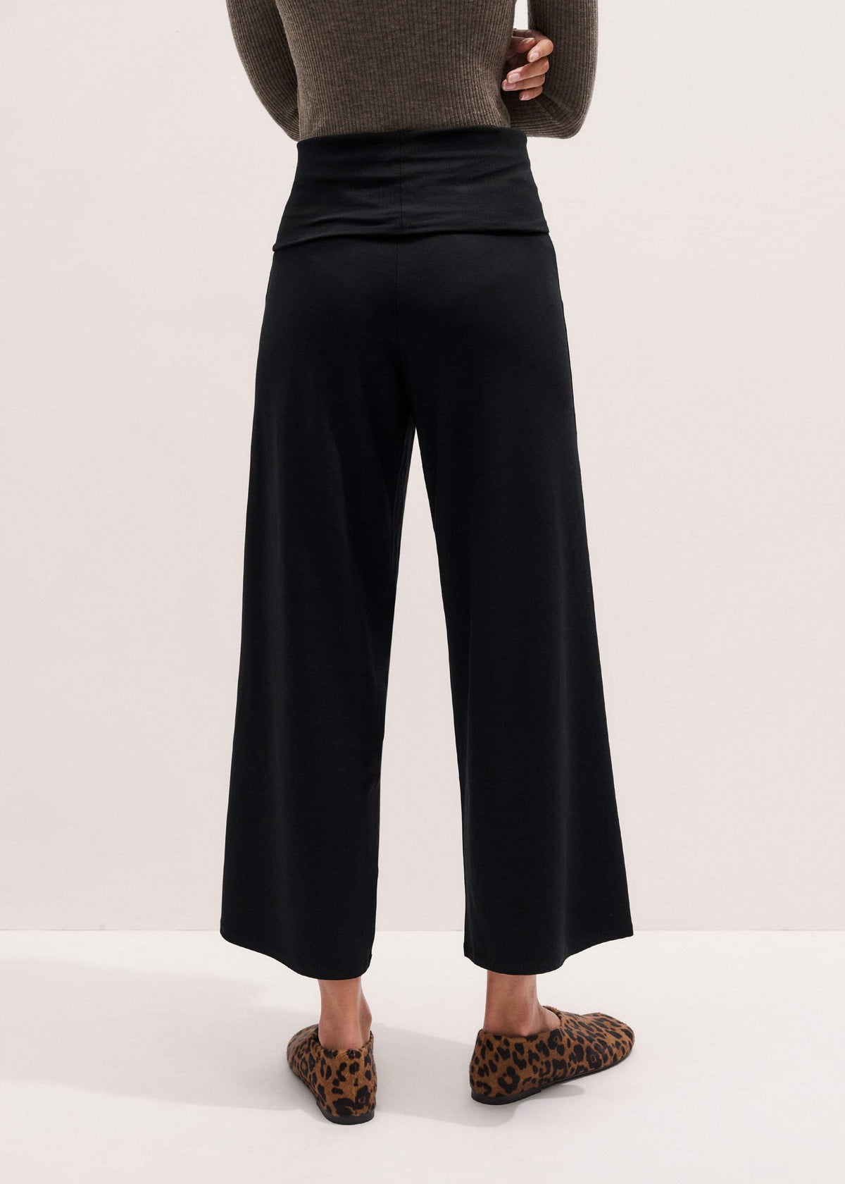 Black Icon Crop Palazzo Pant | ME+EM Clothing