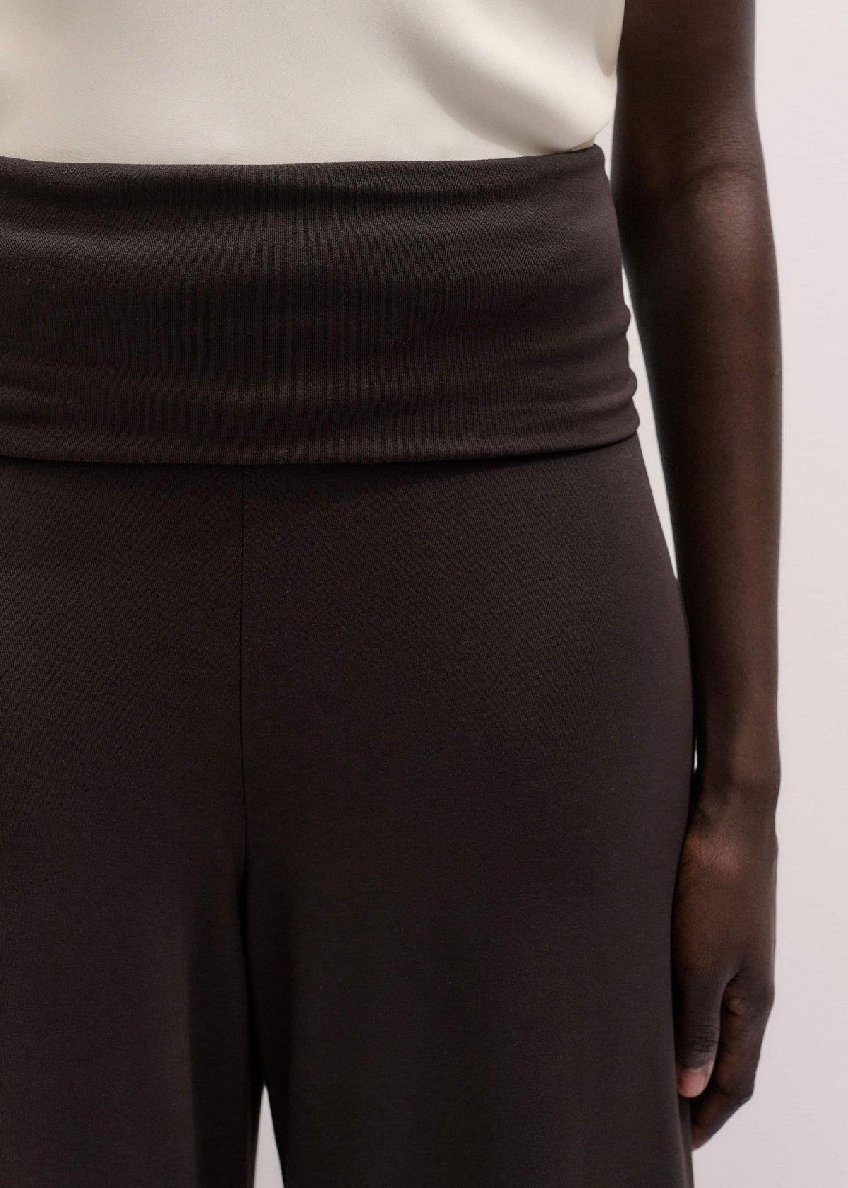 Brown Super Wide Palazzo Pant | ME+EM Clothing
