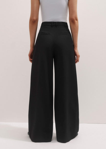 Black Wide-Leg Pleat Pant | ME+EM Clothing