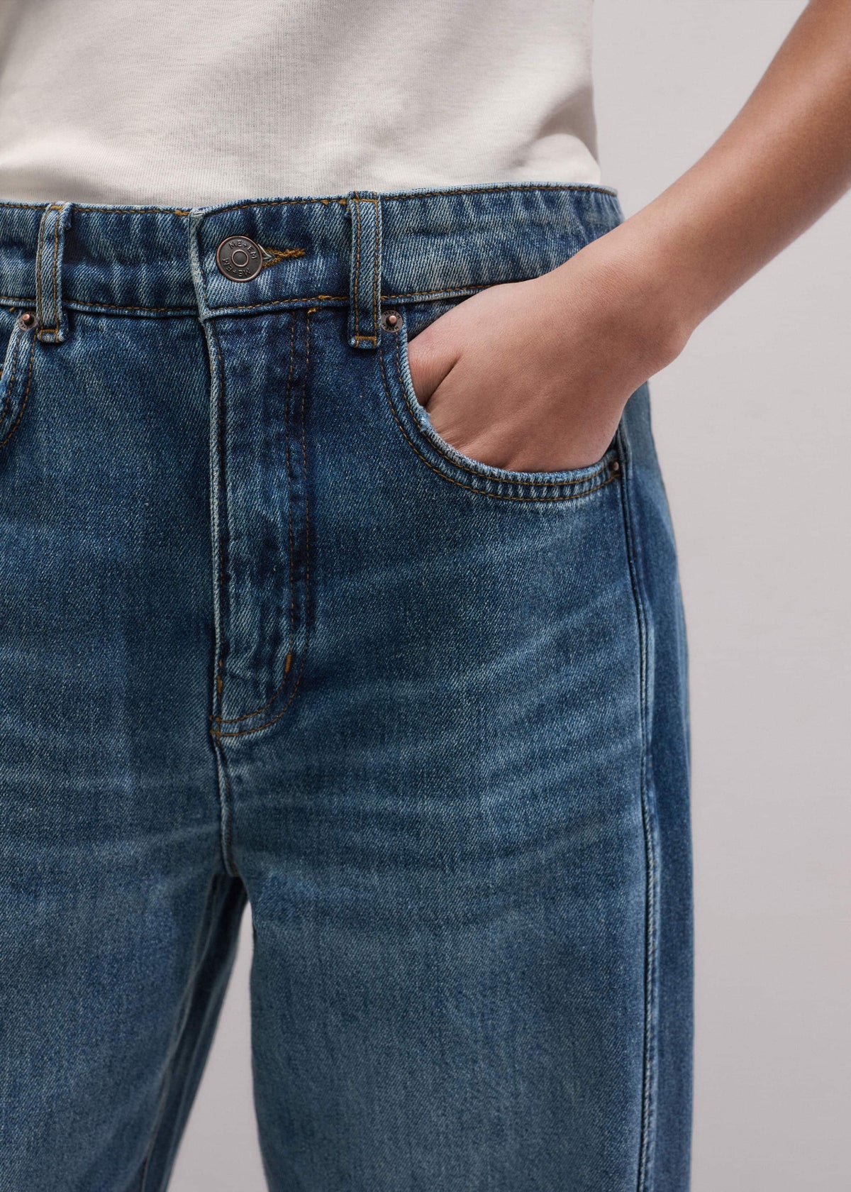 Mid Blue Exaggerated Tapered Jean | ME+EM Clothing