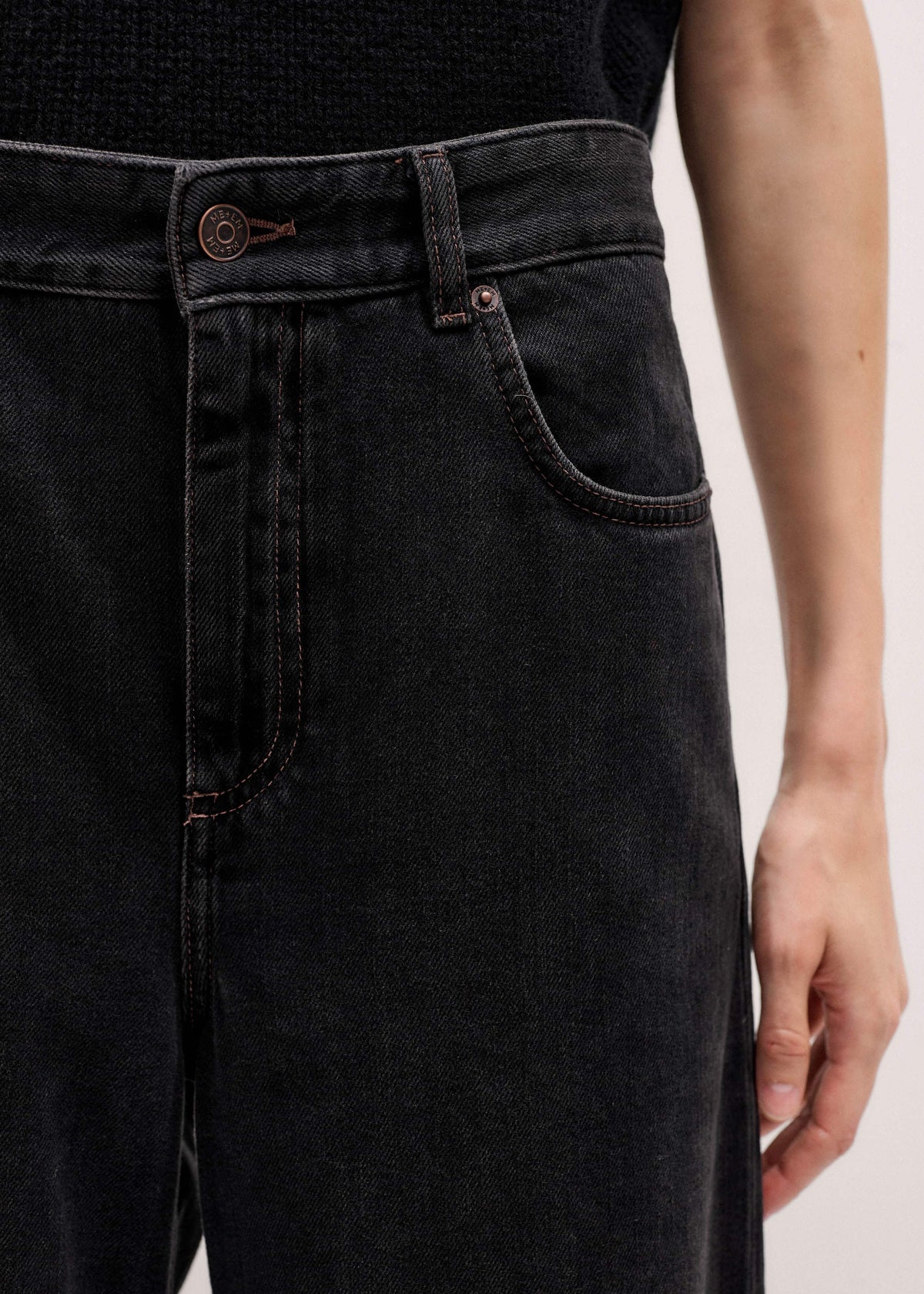 Black Every-Wear Baggy Jean | ME+EM Clothing