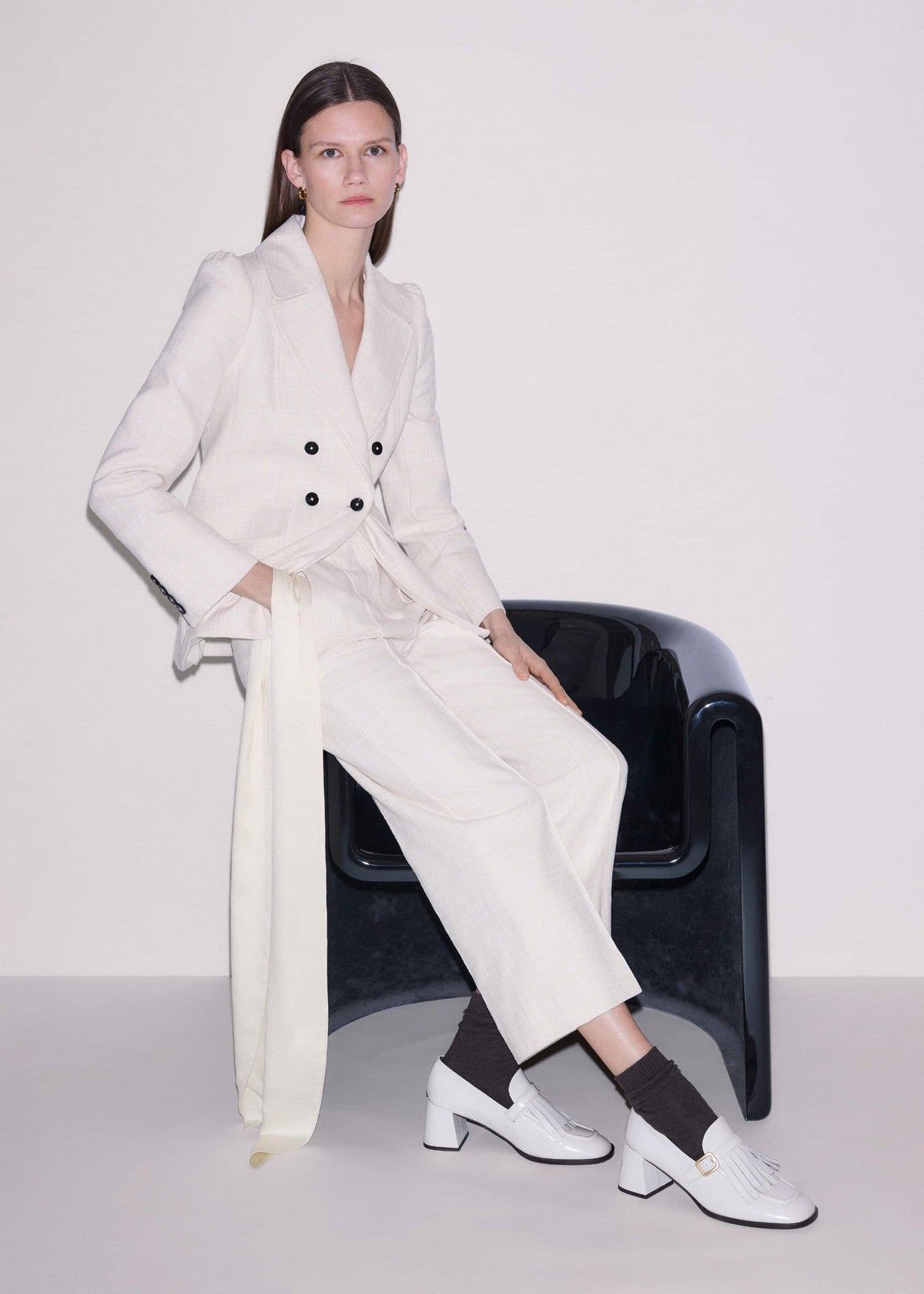 Ivory Textured Straight Crop Pant | ME+EM Clothing