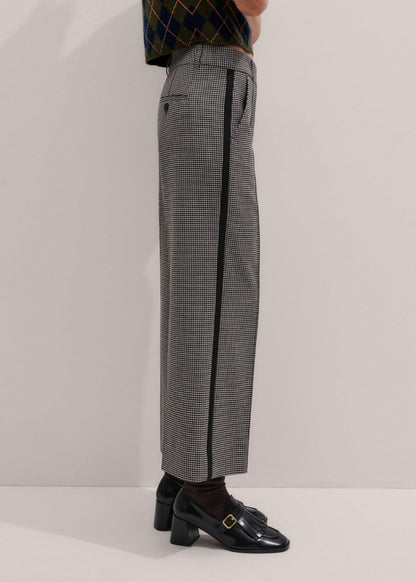 Ivory Houndstooth Straight Crop Trouser | ME+EM Clothing