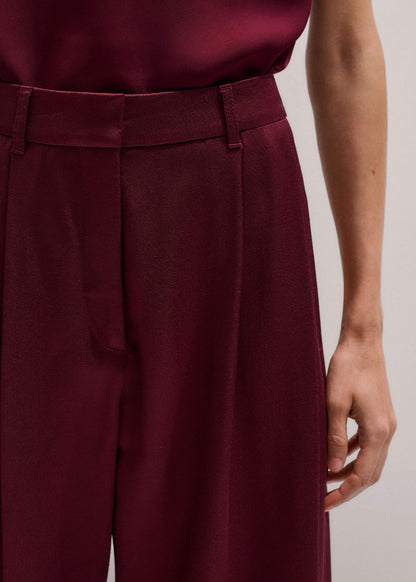 Red Wool Event Ready Pleat Straight-Leg Pant | ME+EM Clothing