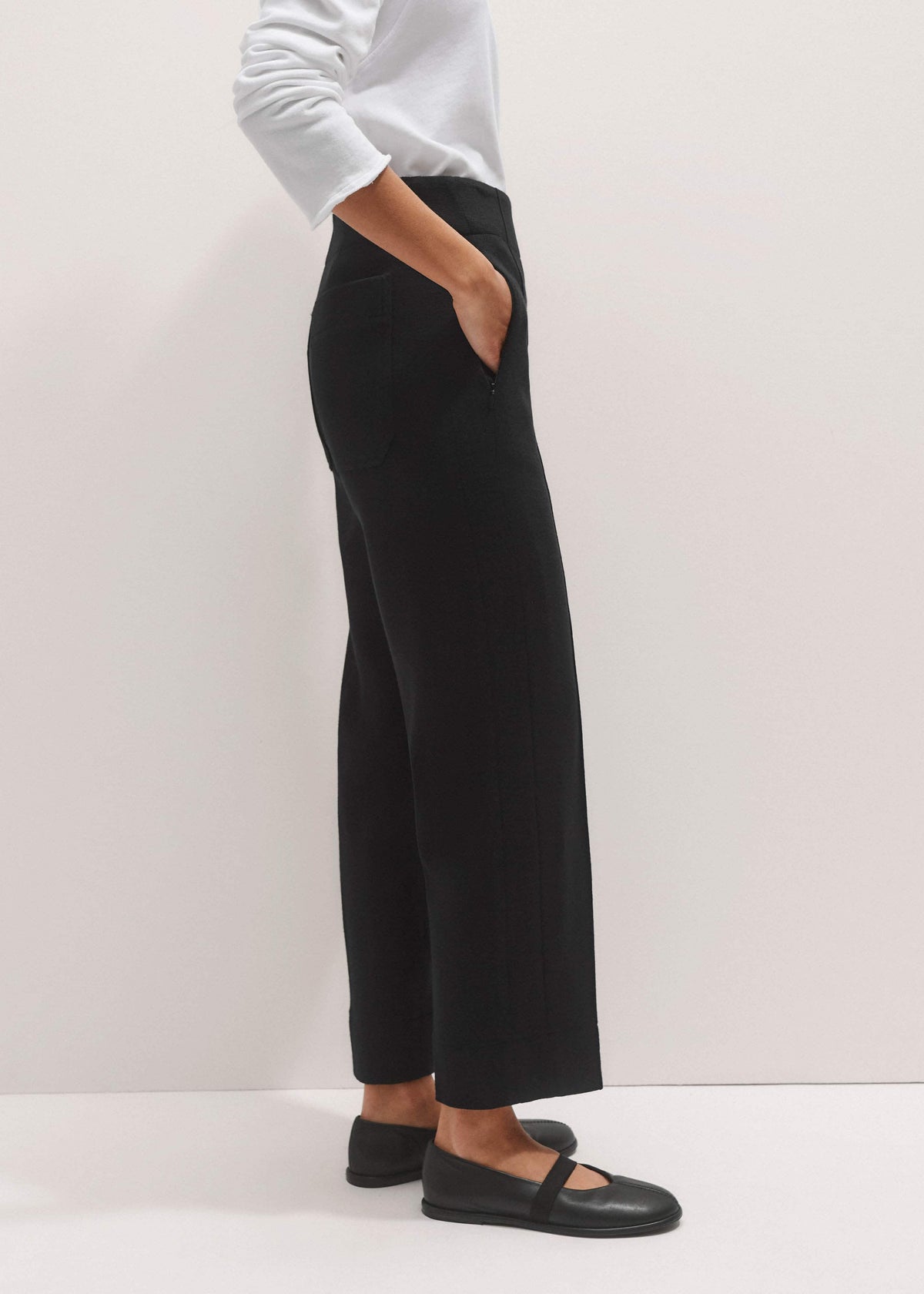 Black Wool-Blend Travel Tailoring Slim Crop Pant | ME+EM Clothing