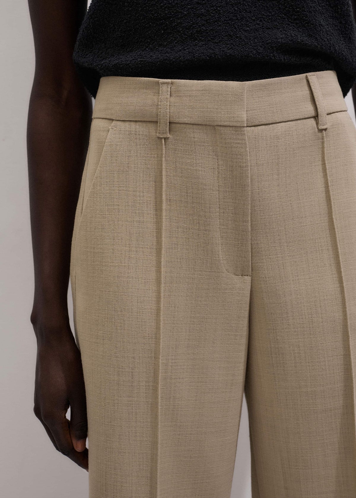 Sand Tailored Straight Crop Pant | ME+EM Clothing