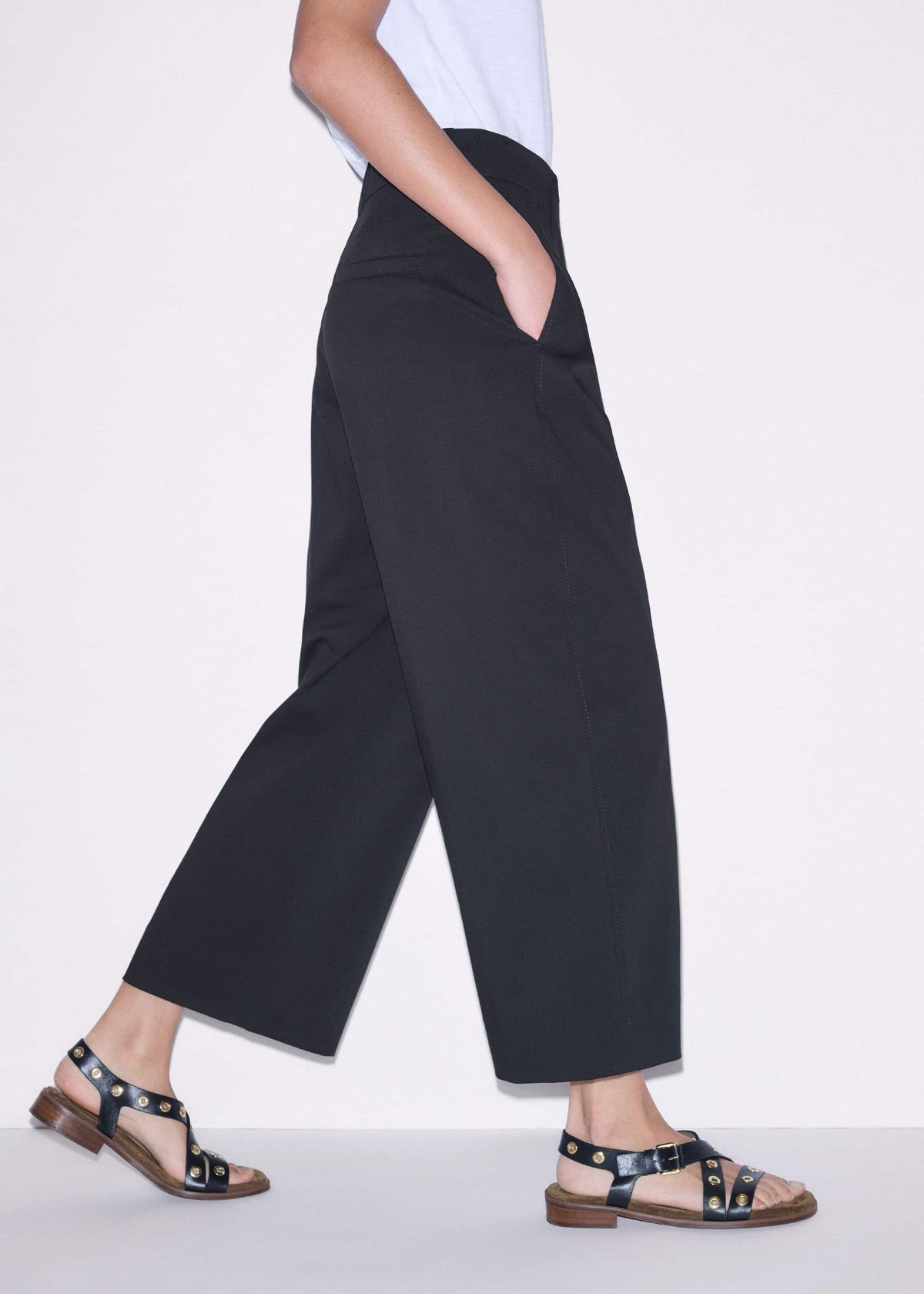 Black Straight Crop Pleat Front Pant | ME+EM Clothing