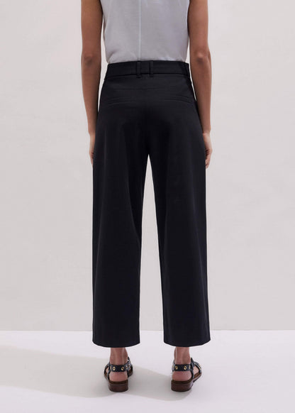 Black Straight Crop Pleat Front Pant | ME+EM Clothing