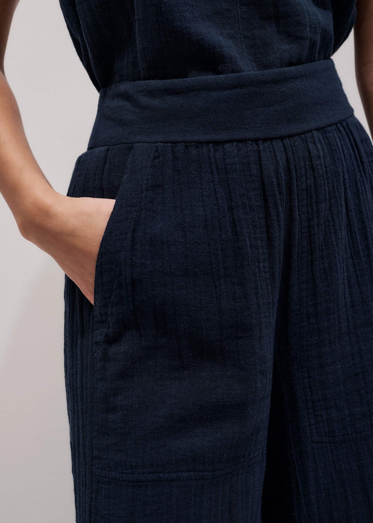 Navy Cheesecloth Cropped Wide-Leg Pant | ME+EM Clothing