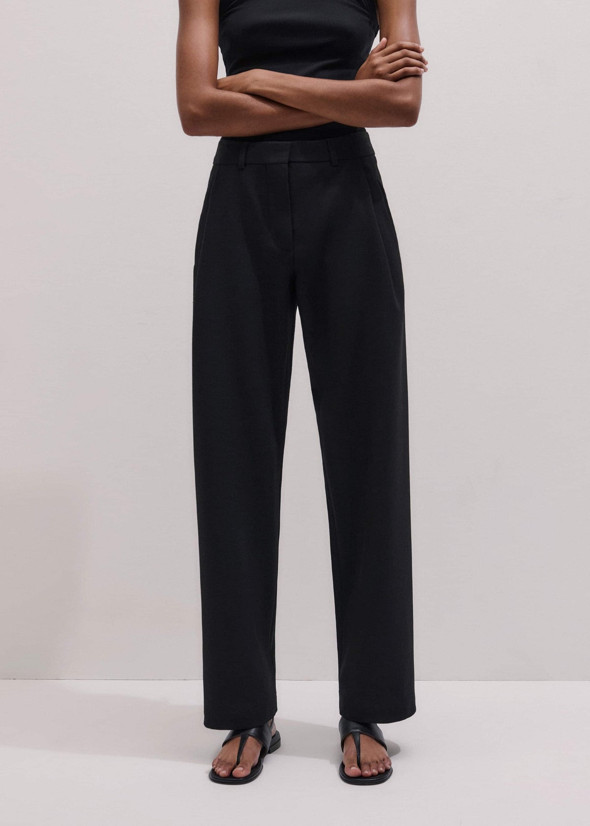 Black Clever Tapered Pant | ME+EM Clothing
