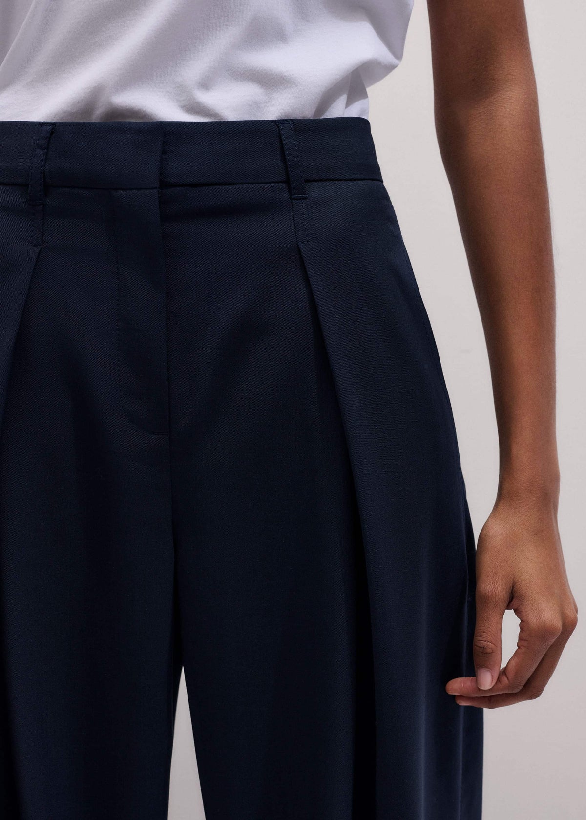 Navy Extreme Taper Pant | ME+EM Clothing
