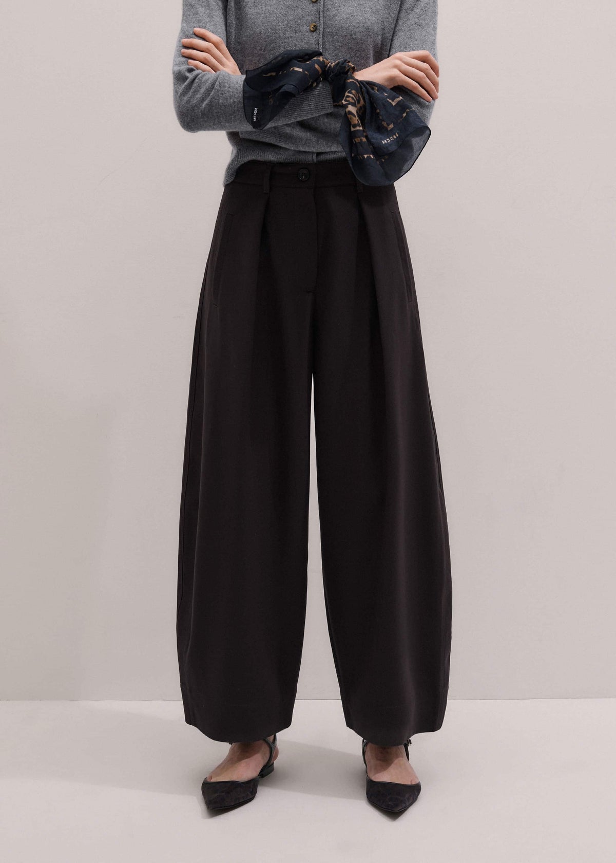 Brown Barrel-Leg Pant | ME+EM Clothing