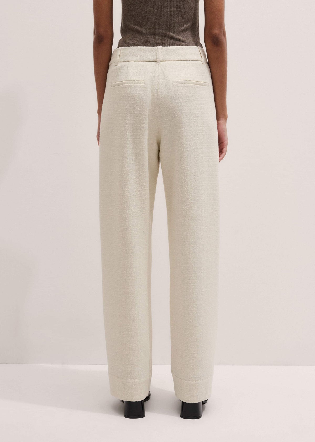 Ivory Clever Tapered Pant | ME+EM Clothing