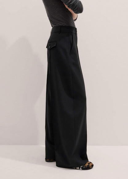 Black Pintuck Taper Pant | ME+EM Clothing