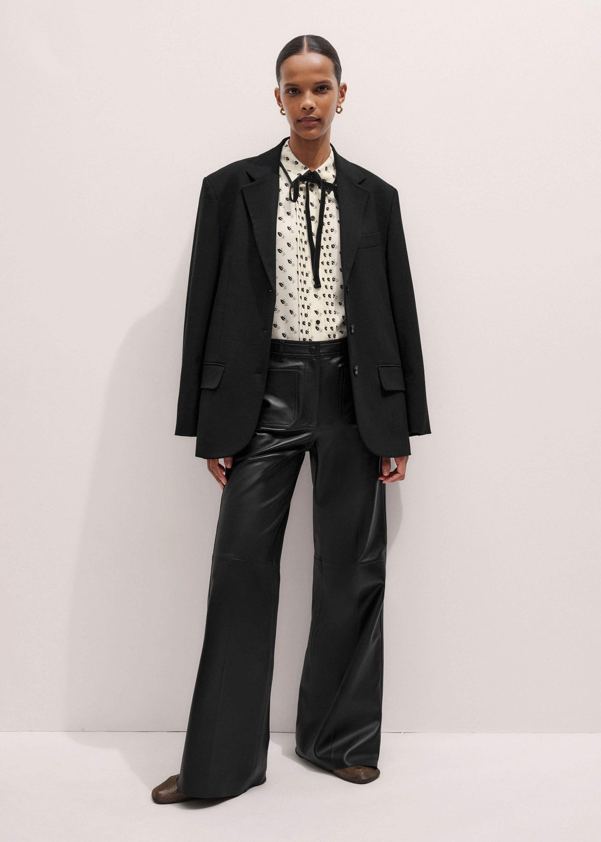Black Boot Cut Pant | ME+EM Clothing