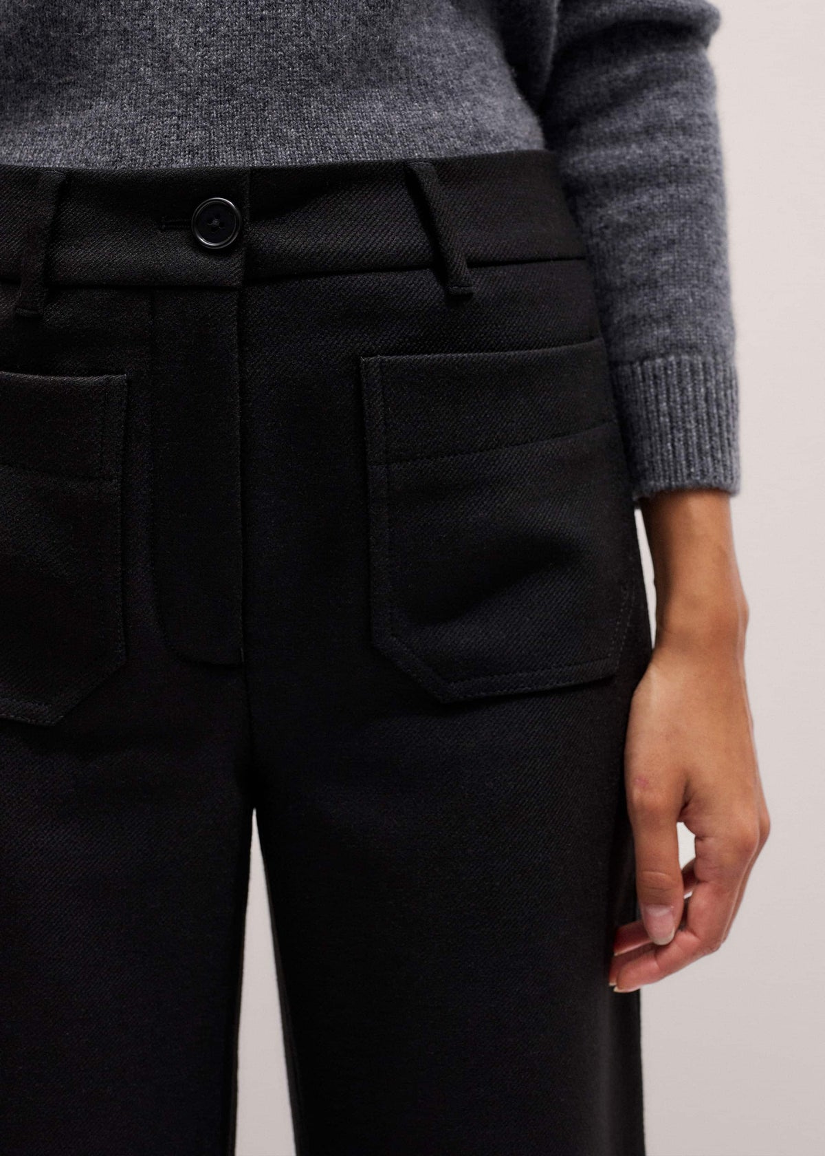 Black Stretch Twill Patch Pocket Cropped Kick-Flare Pant | ME+EM Clothing