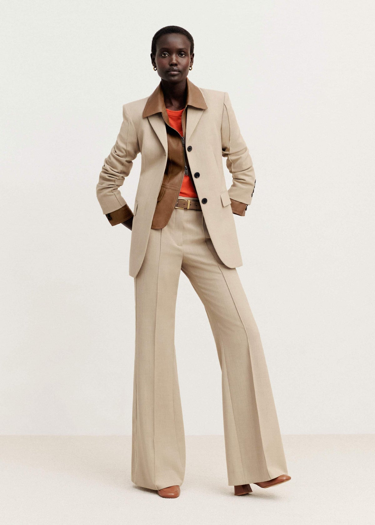 Sand Tailored Leg Elongator Pant | ME+EM Clothing