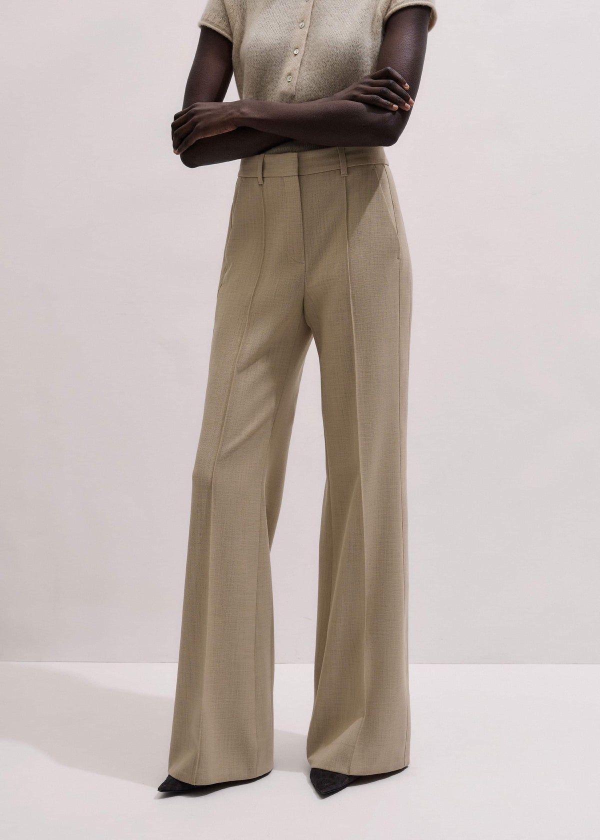 Sand Tailored Leg Elongator Pant | ME+EM Clothing