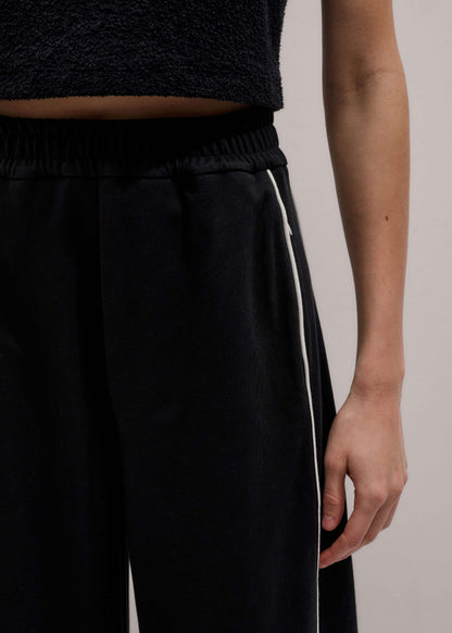 Black Wide Barrel Track Pant | ME+EM Clothing