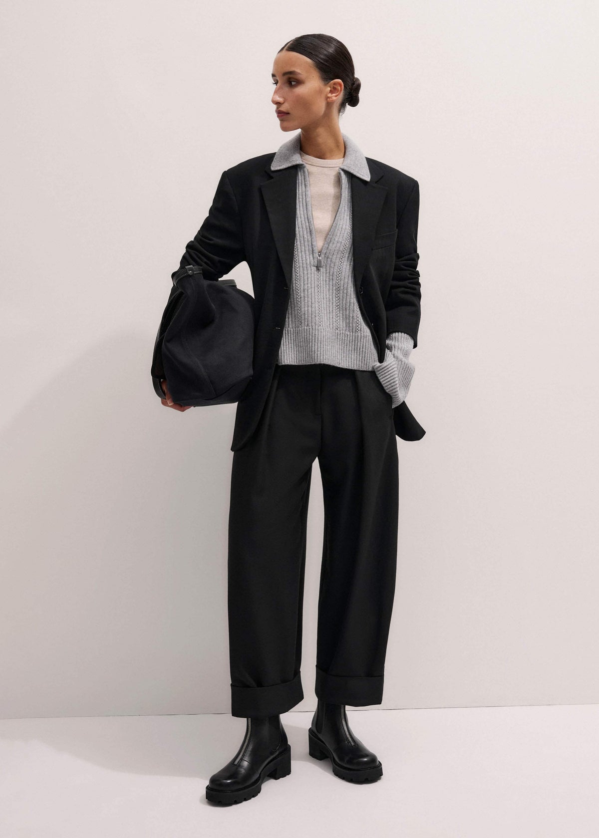 Black Barrel Leg Pant | ME+EM Clothing