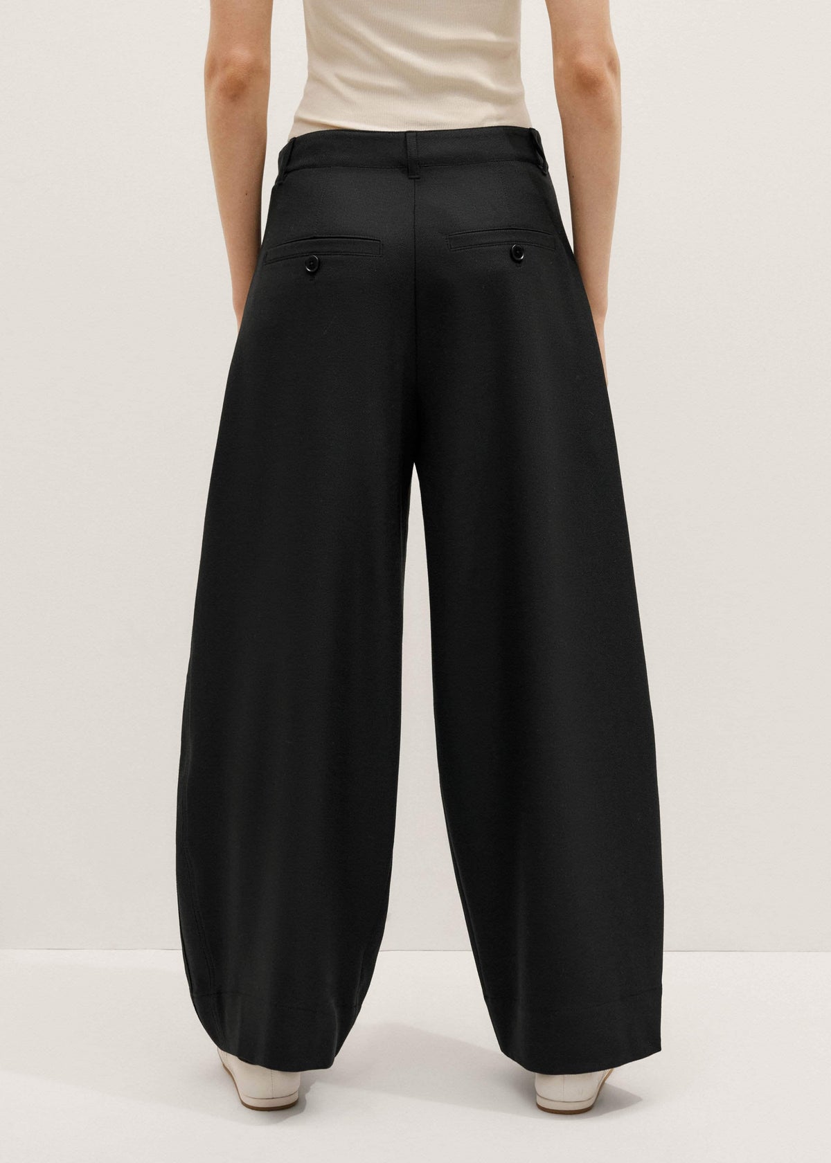 Black Barrel Leg Pant | ME+EM Clothing