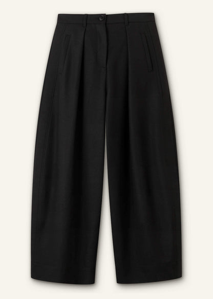Black Barrel Leg Pant | ME+EM Clothing
