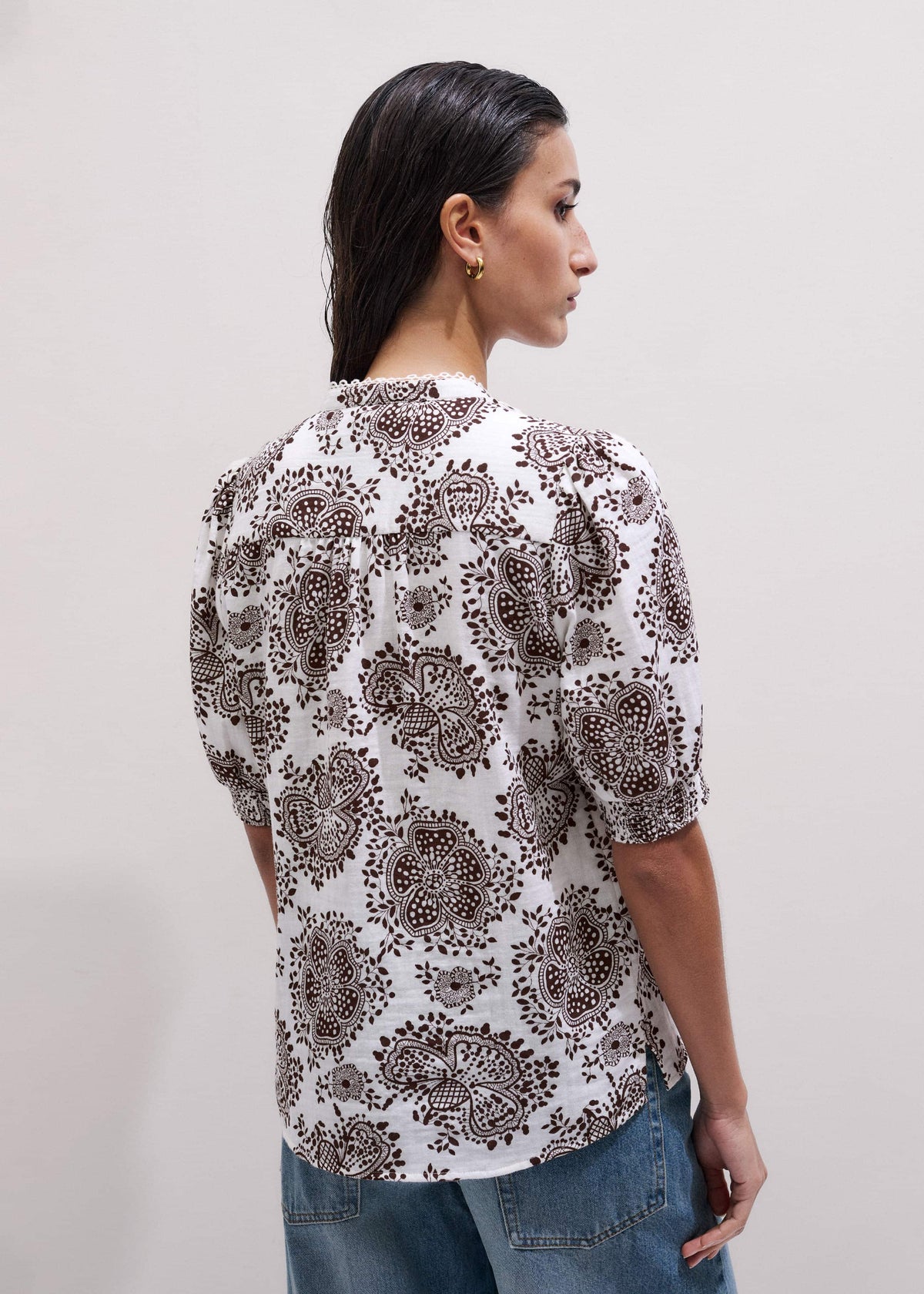 White Cheesecloth In-Full-Bloom Print Straight Blouse | ME+EM Clothing