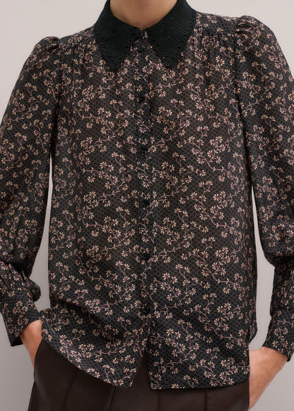 Black Scallop Daisy Print Feature Collar Blouse | ME+EM Clothing
