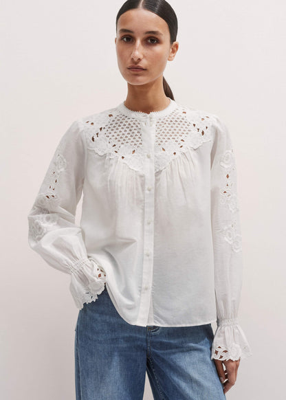 White Floral Embroidery Blouse | ME+EM Clothing