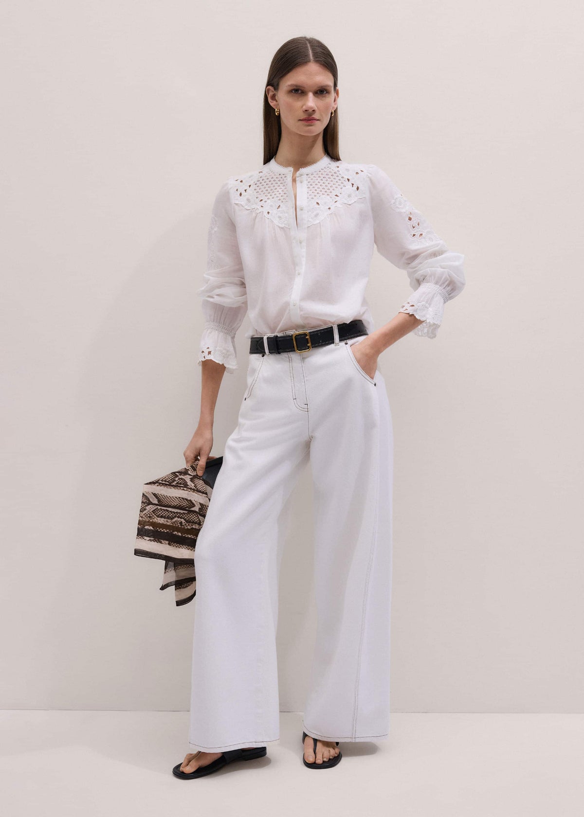 White Floral Embroidery Blouse | ME+EM Clothing