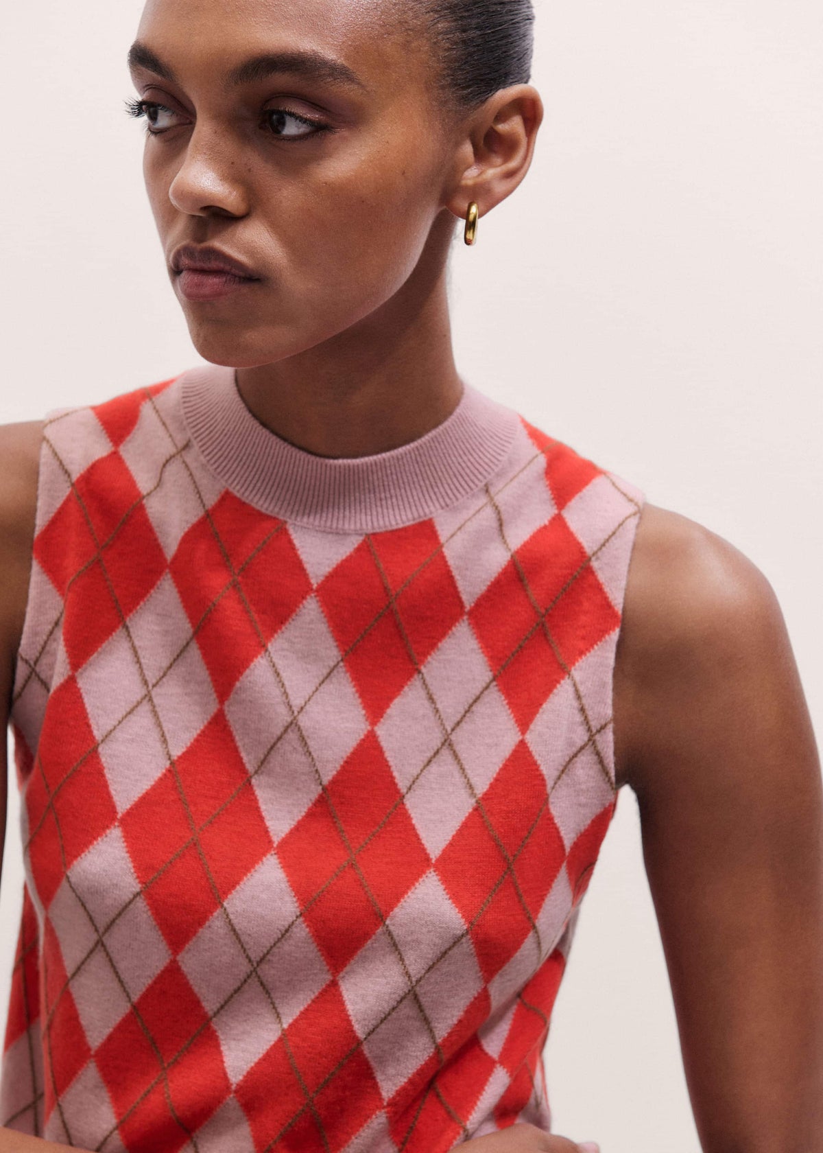 Pink Fine Argyle Slim Knit Vest | ME+EM Clothing