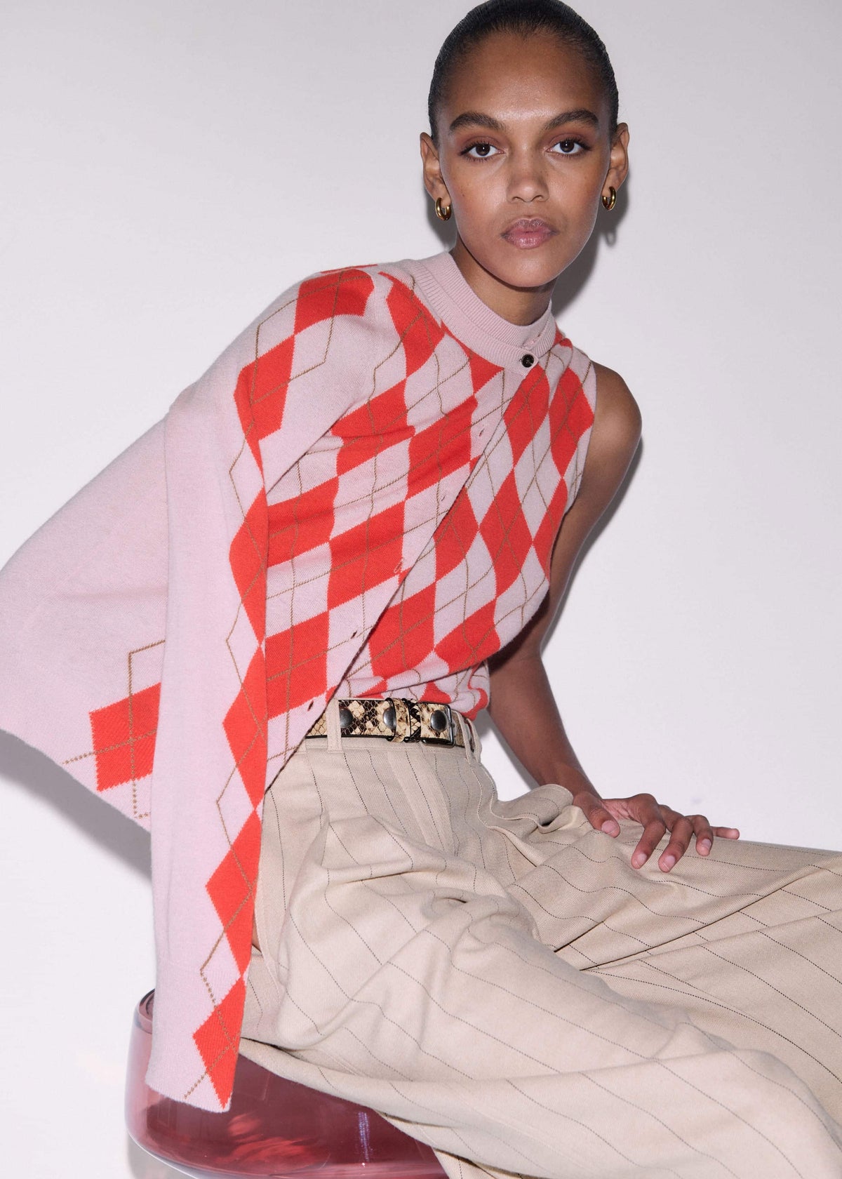 Pink Fine Argyle Slim Knit Vest | ME+EM Clothing