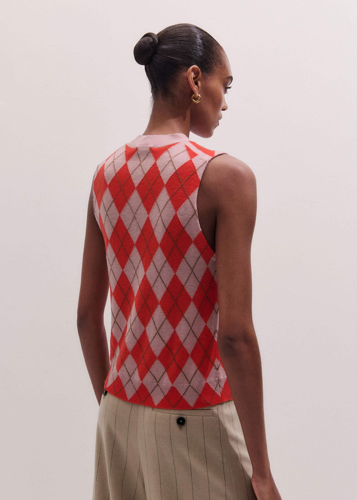 Pink Fine Argyle Slim Knit Vest | ME+EM Clothing