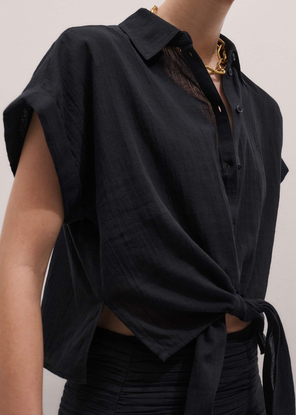 Black Tie Front Beach Shirt | ME+EM Clothing