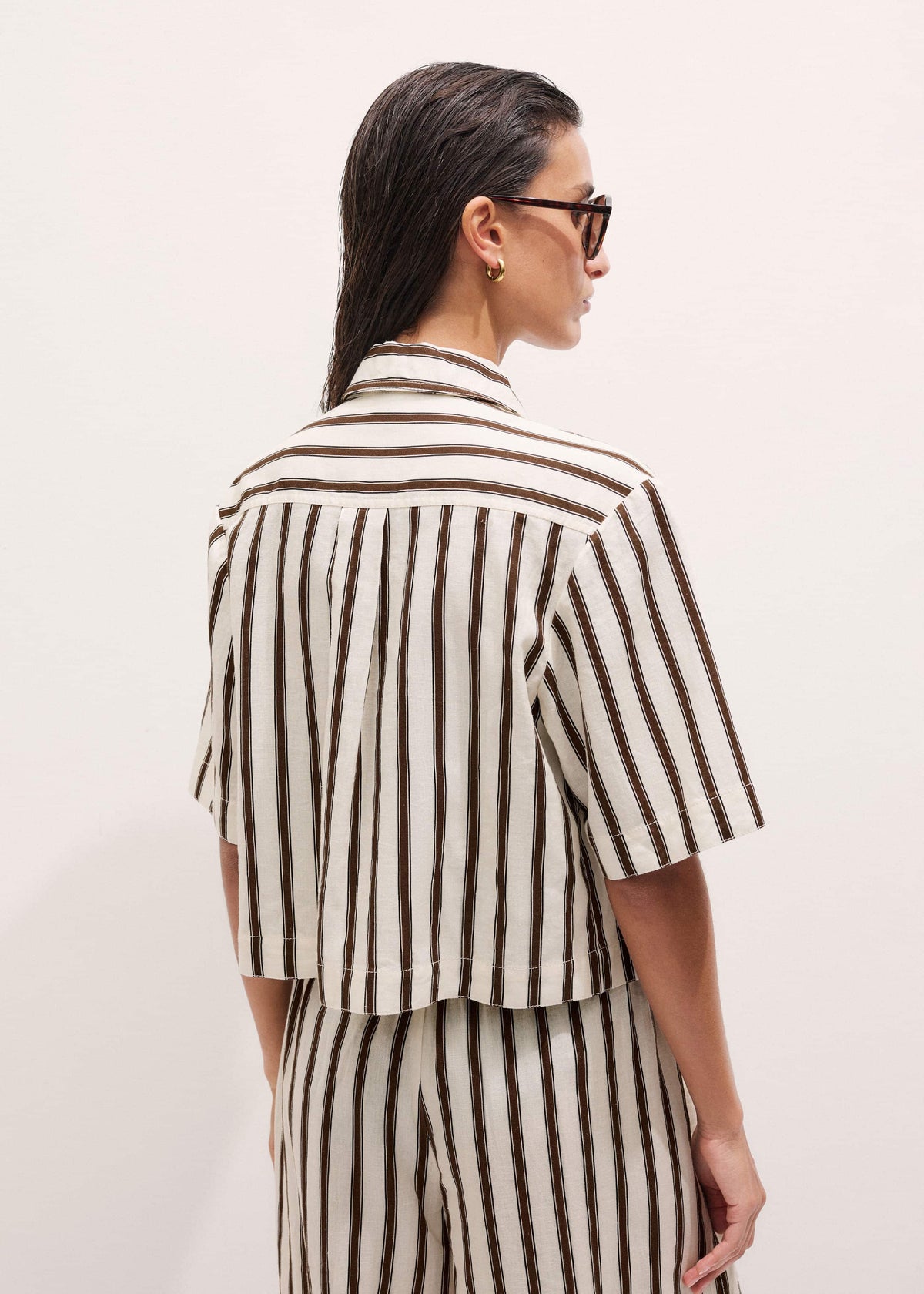 Cream Crease-Less Linen Spring Stripe Boxy Cropped Shirt | ME+EM Clothing