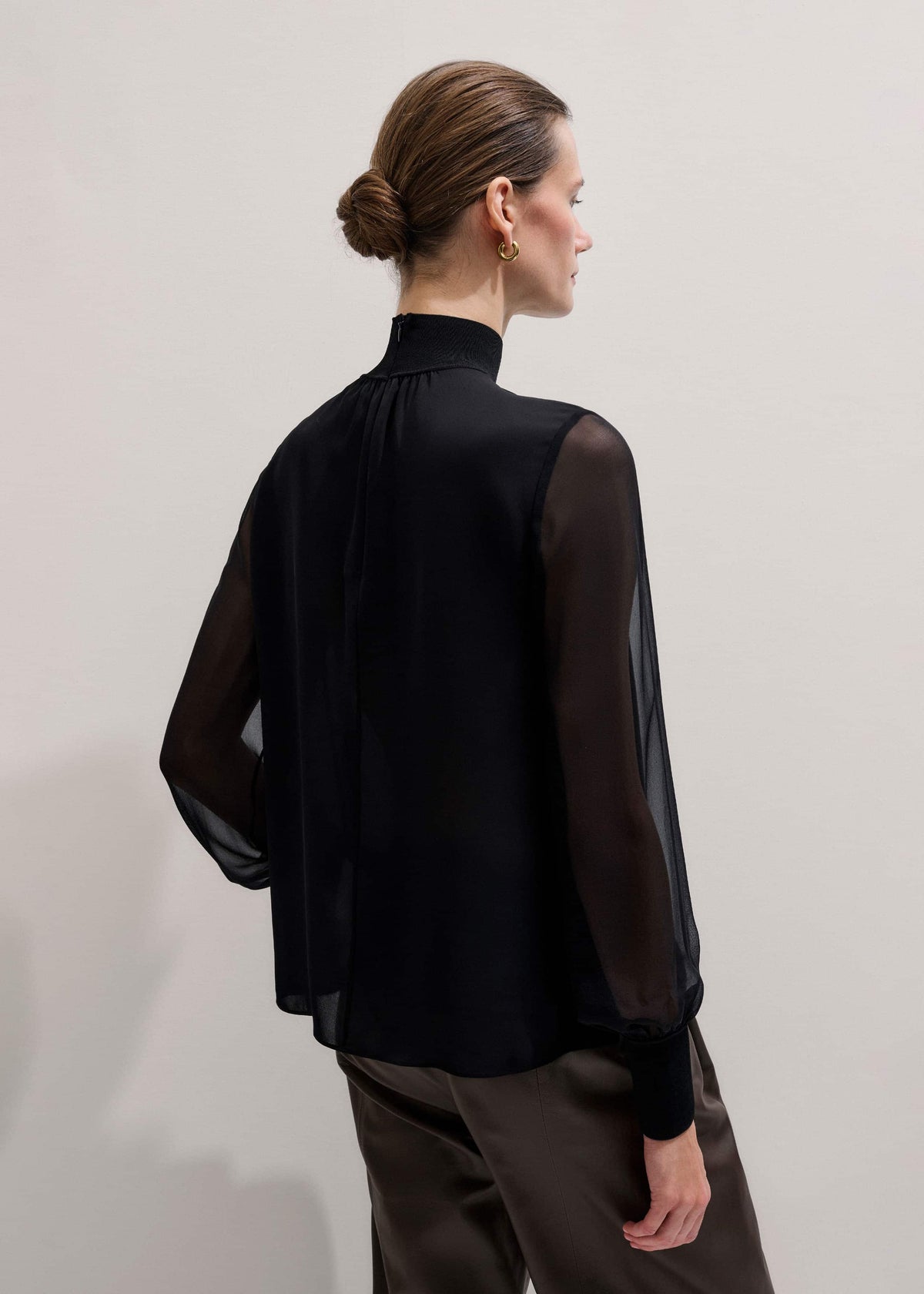 Black Silk Chic Rib Straight Blouse | ME+EM Clothing