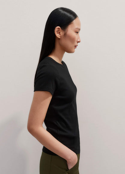 Black Ultimate Fitted Rib Crew Neck Tee | ME+EM Clothing