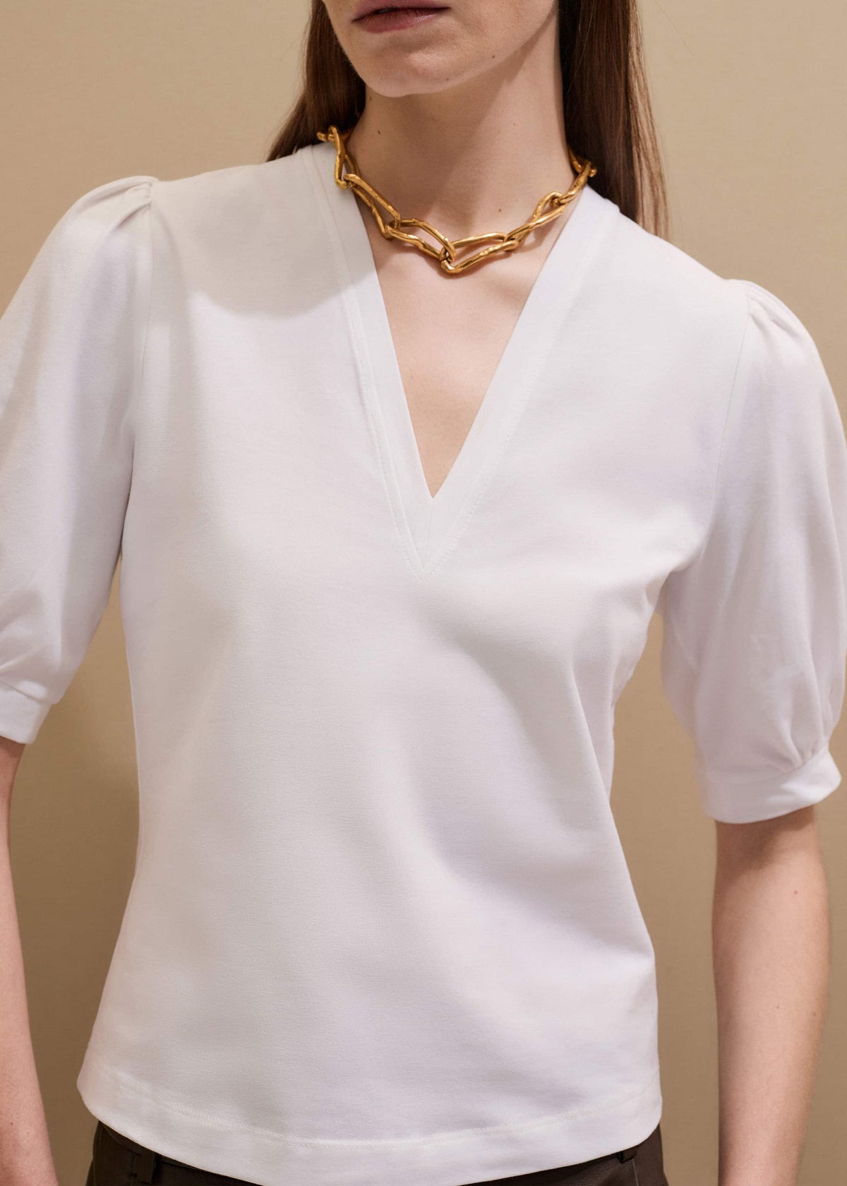 White Feminine Sleeve V-Neck Tee | ME+EM Clothing