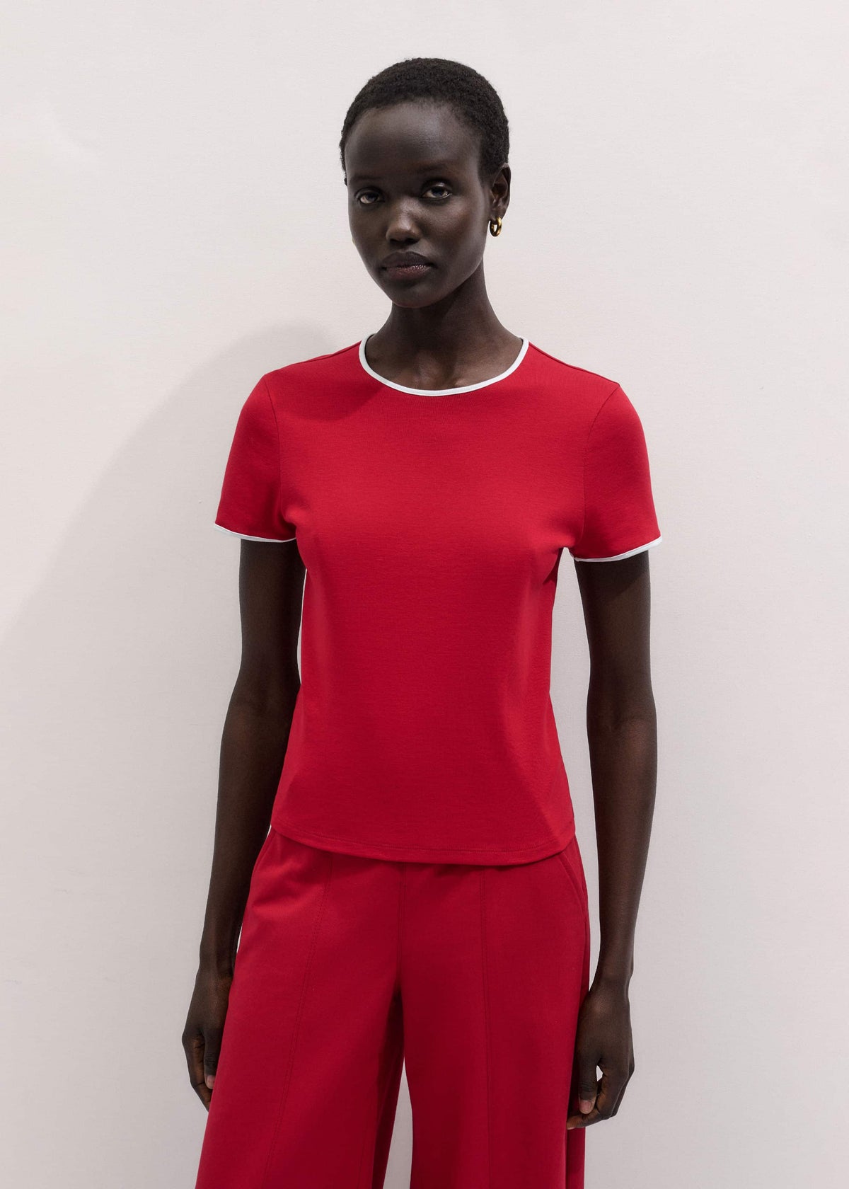 Red Contrast Trim Slim Tee | ME+EM Clothing