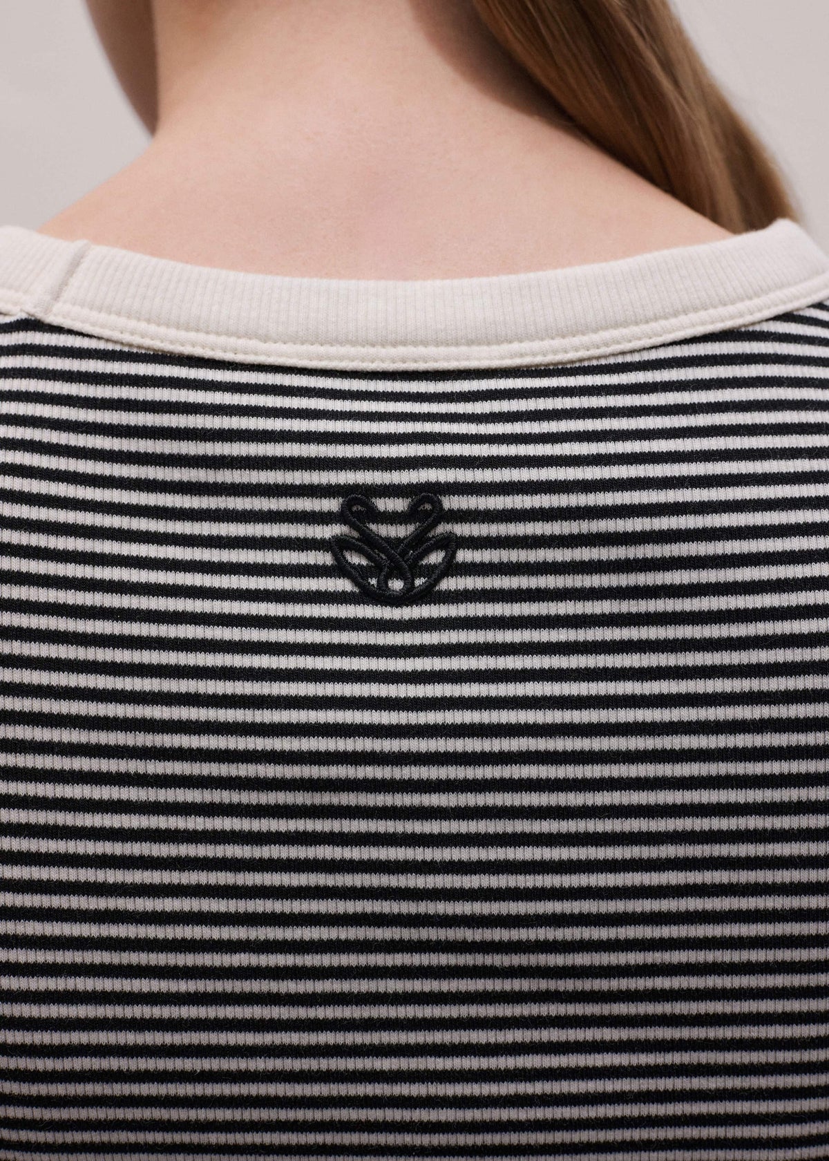 Black Swan Slim Tee | ME+EM Clothing
